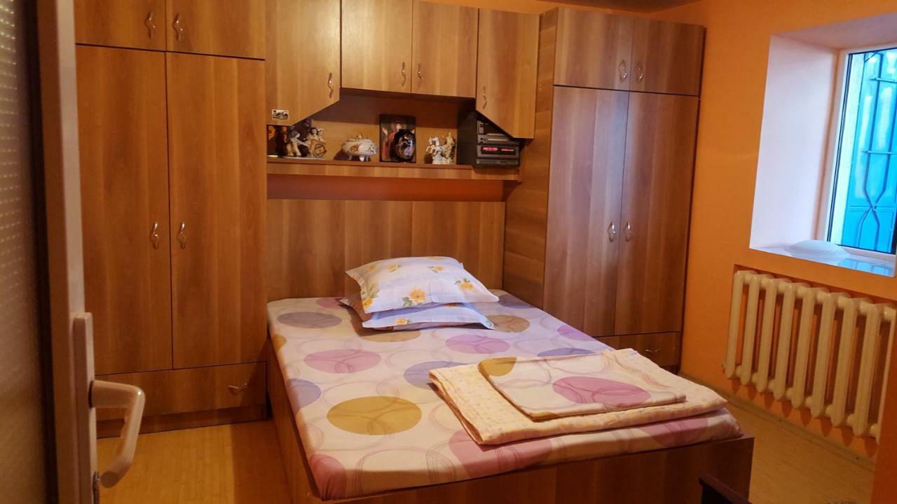 Hotel Casa Simona Două Mai Zewnętrze zdjęcie