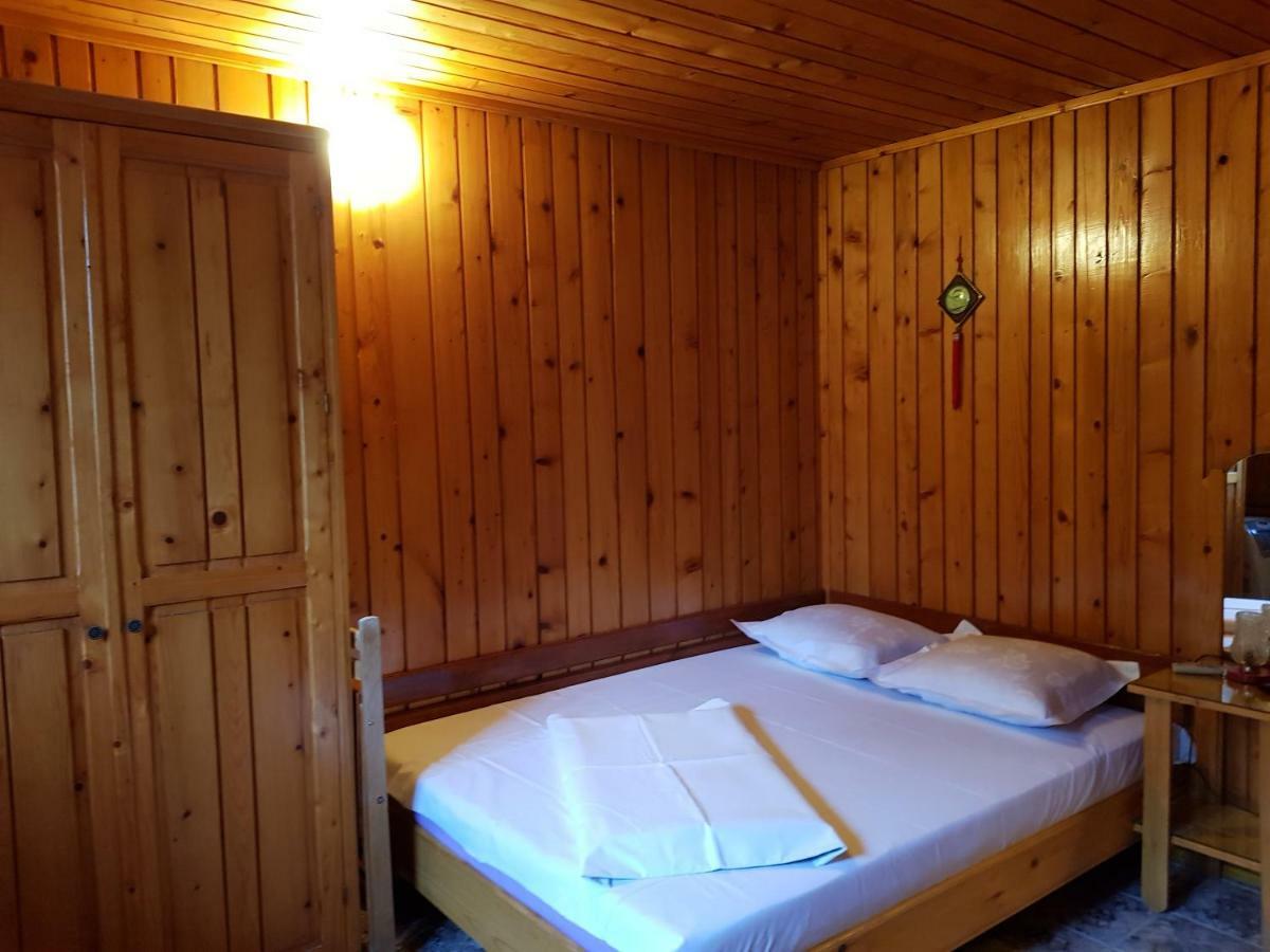 Hotel Casa Simona Două Mai Zewnętrze zdjęcie